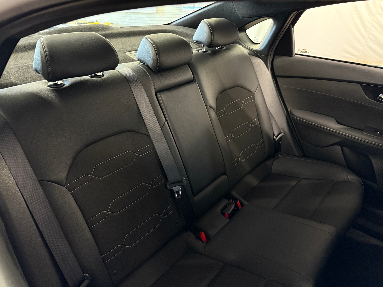Thumbnail: 2023 Kia Forte - 5