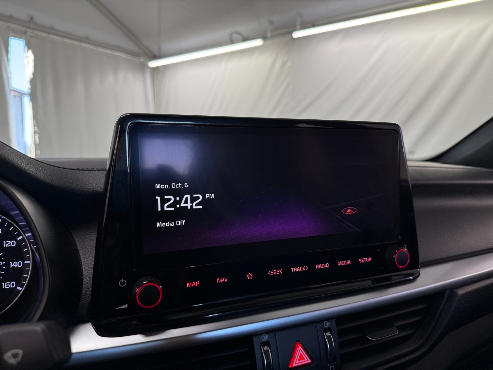 Thumbnail: 2023 Kia Forte - 3