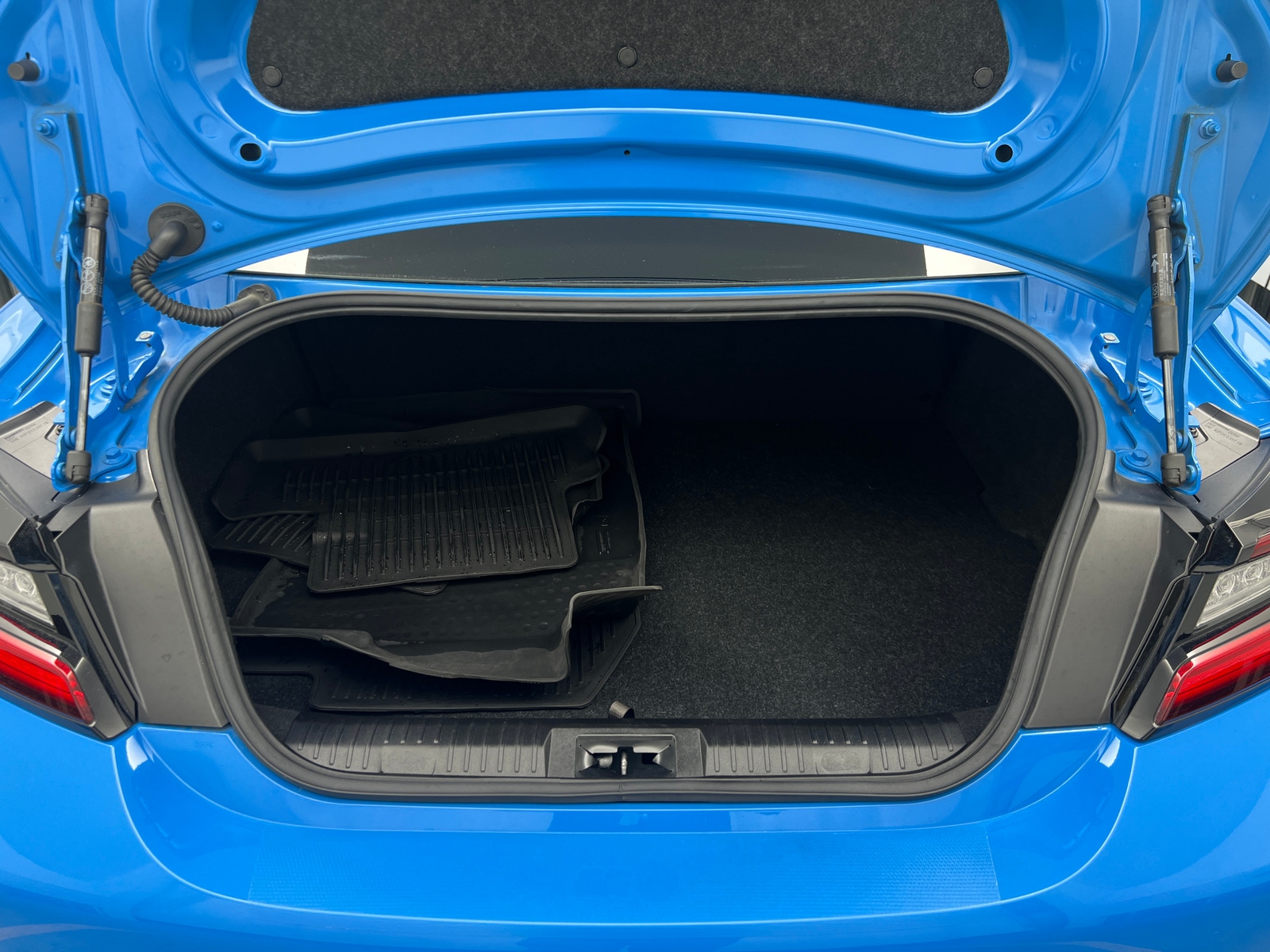 Thumbnail: 2022 Toyota GR86 - 6