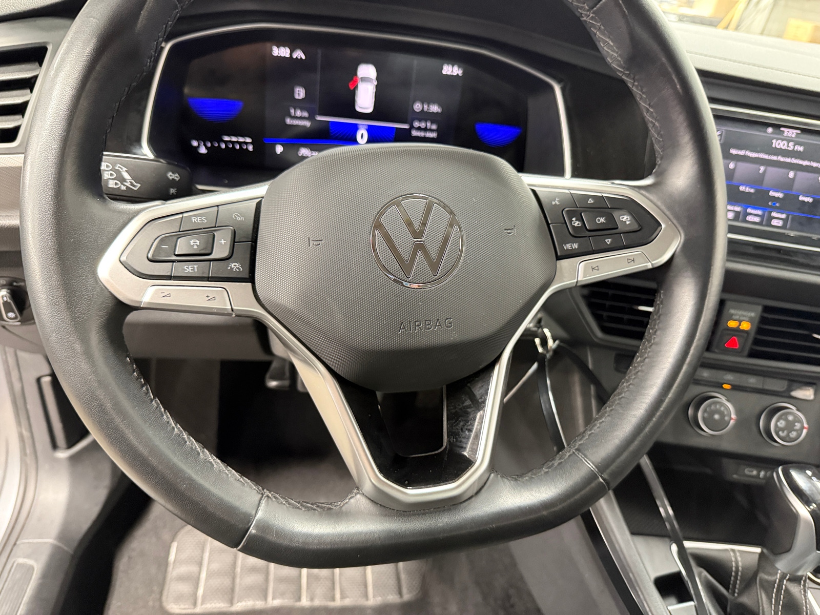 Thumbnail: 2024 Volkswagen Jetta - 5
