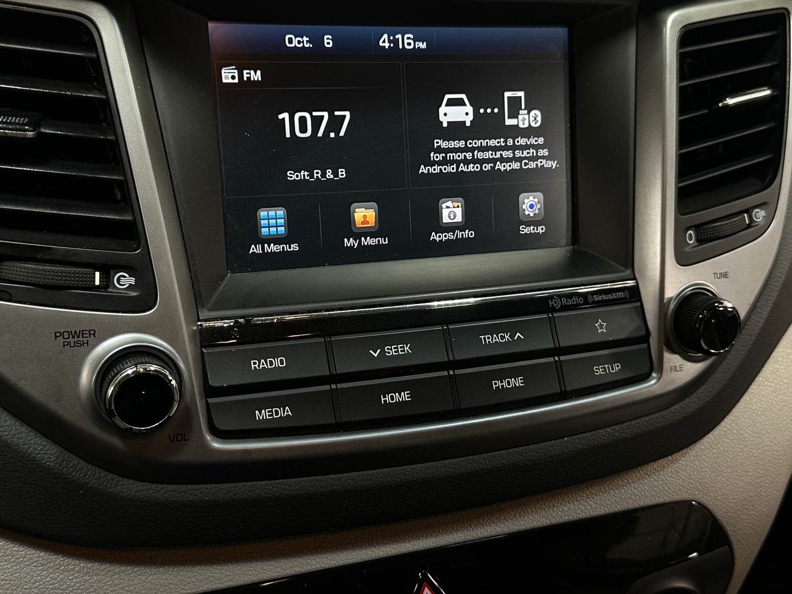 Thumbnail: 2018 Hyundai Tucson - 4