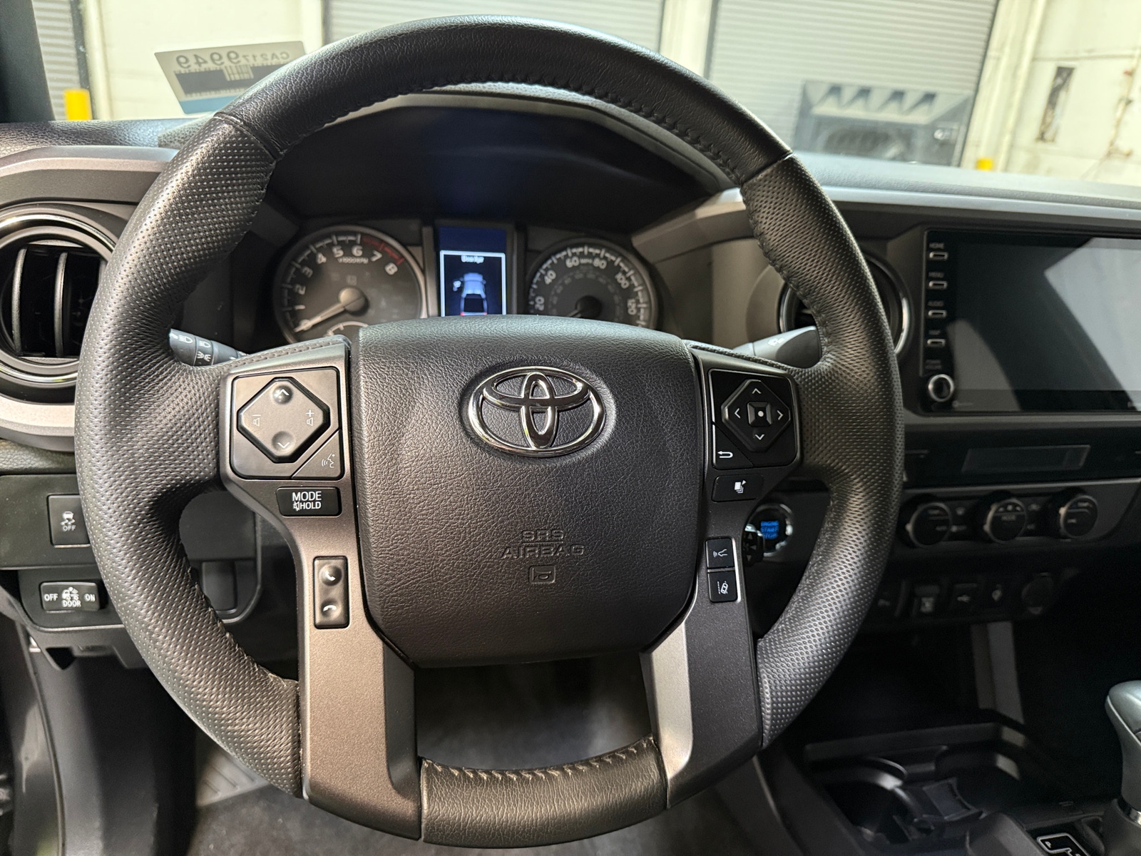 Thumbnail: 2022 Toyota Tacoma - 5