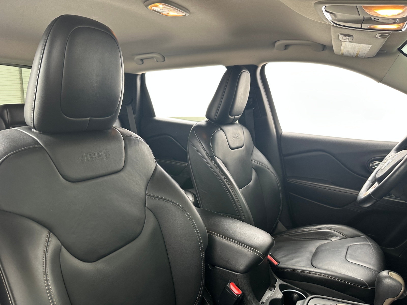 Thumbnail: 2015 Jeep Cherokee - 2