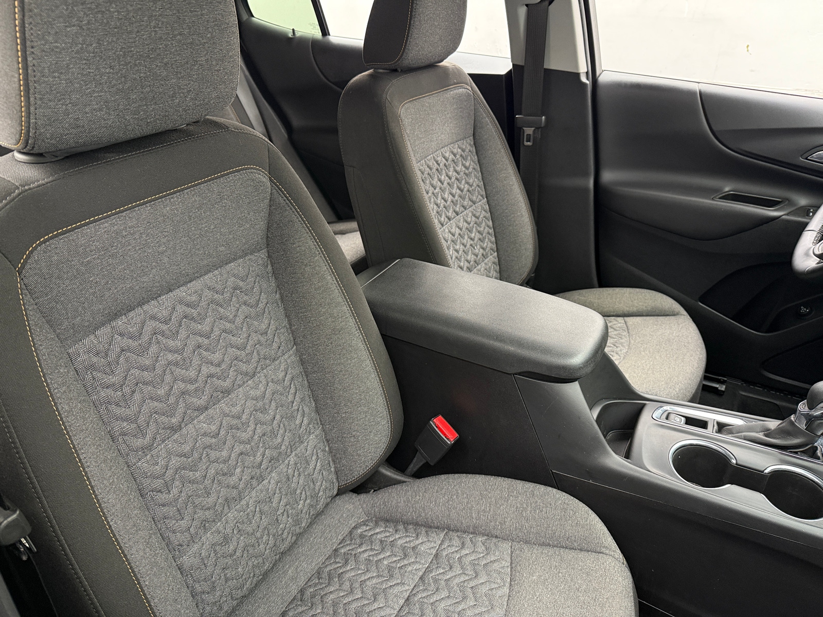 Thumbnail: 2023 Chevrolet Equinox - 2