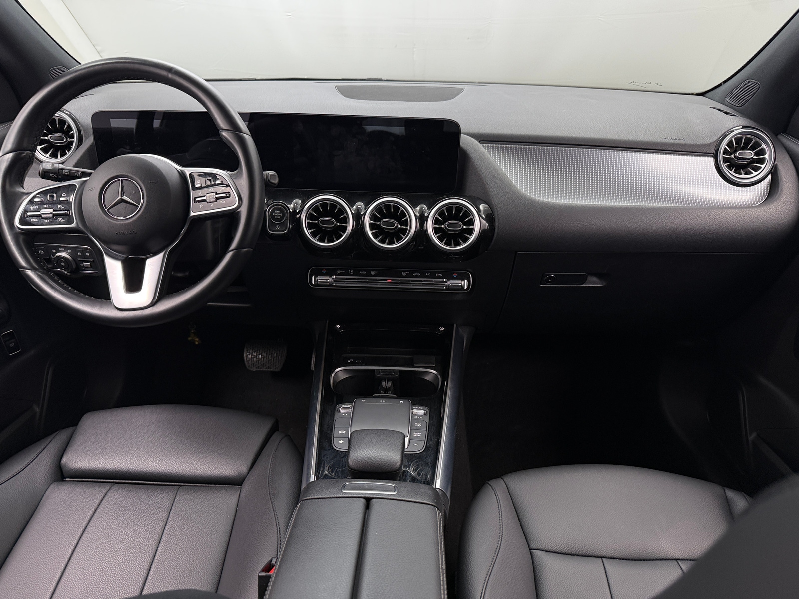 Thumbnail: 2022 Mercedes-Benz GLA - 2
