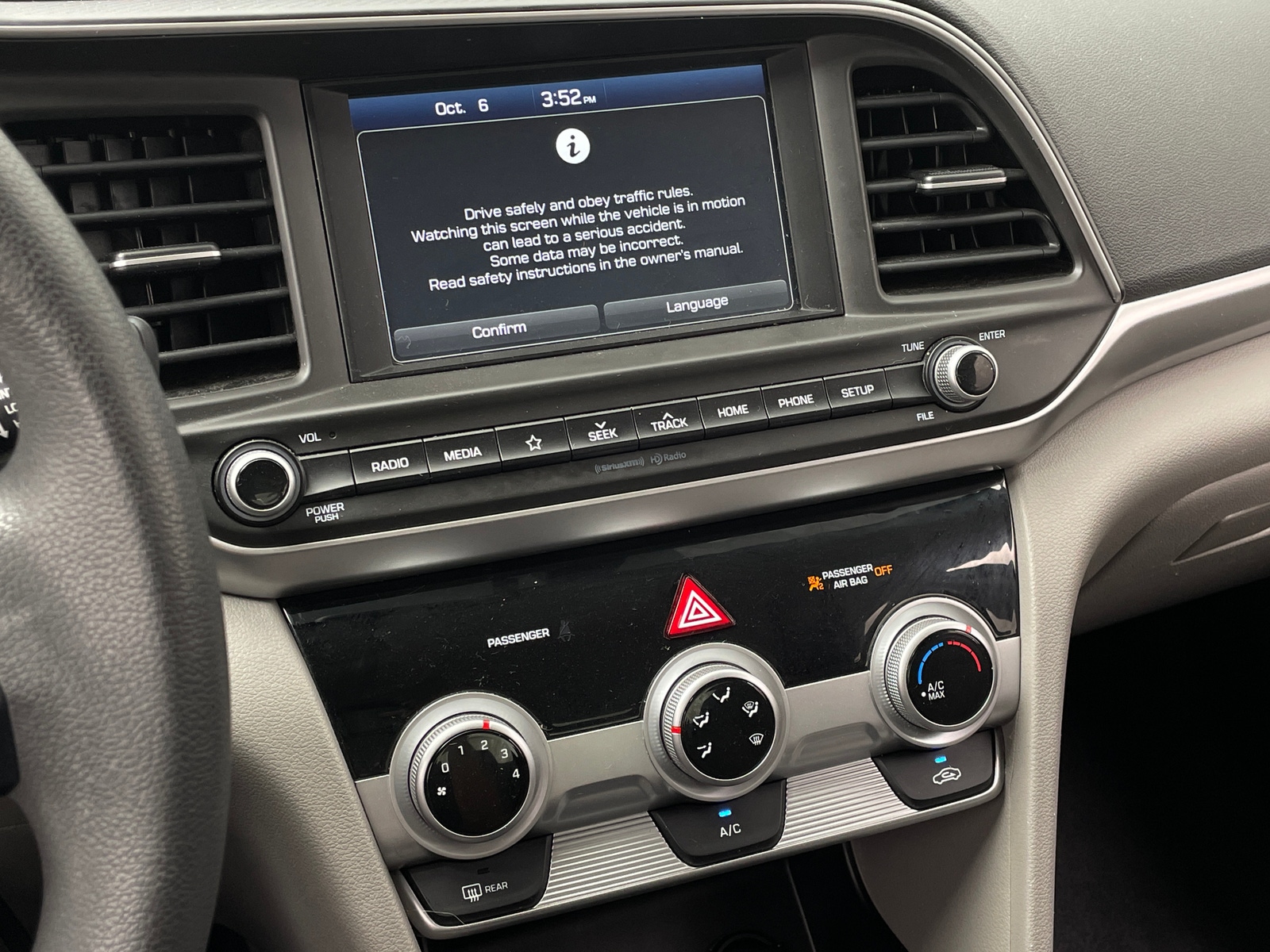 Thumbnail: 2019 Hyundai Elantra - 4
