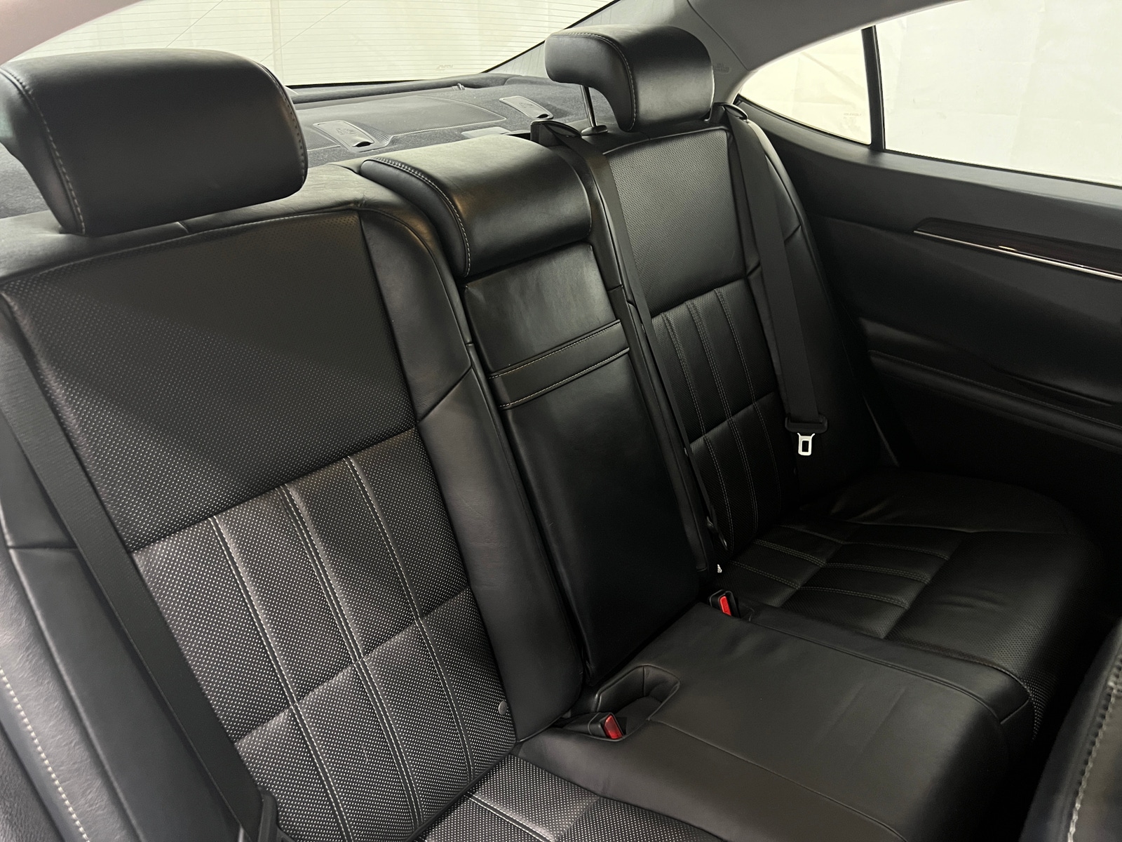Thumbnail: 2016 Lexus ES - 5