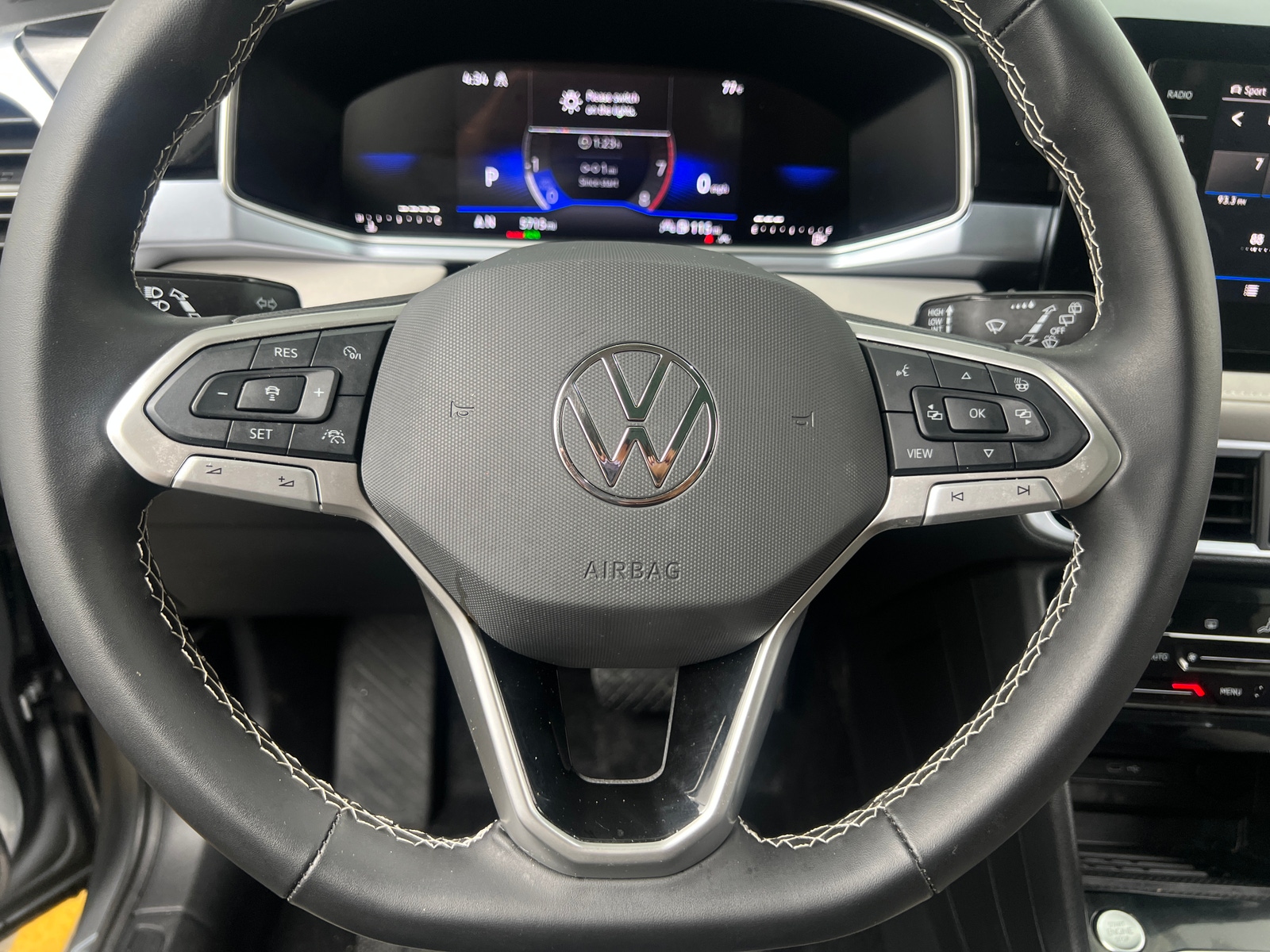 Thumbnail: 2025 Volkswagen Taos - 4