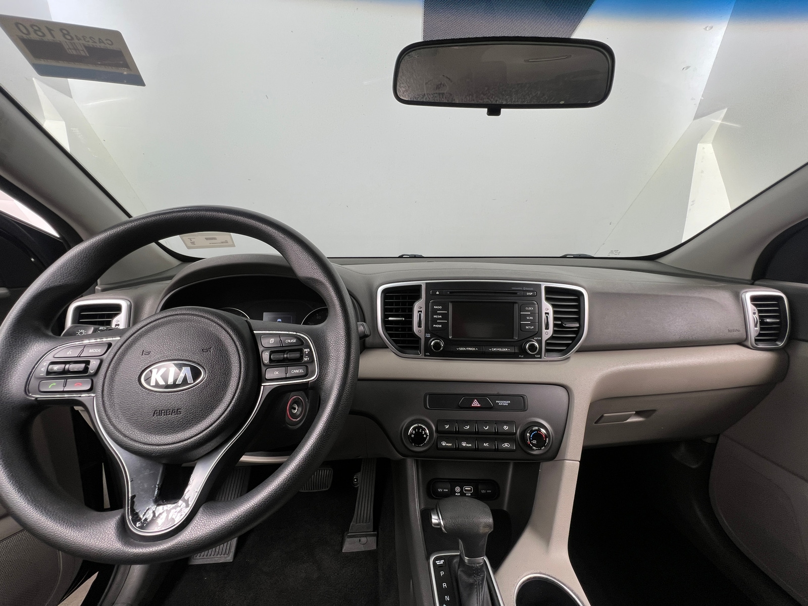 Thumbnail: 2017 Kia Sportage - 3