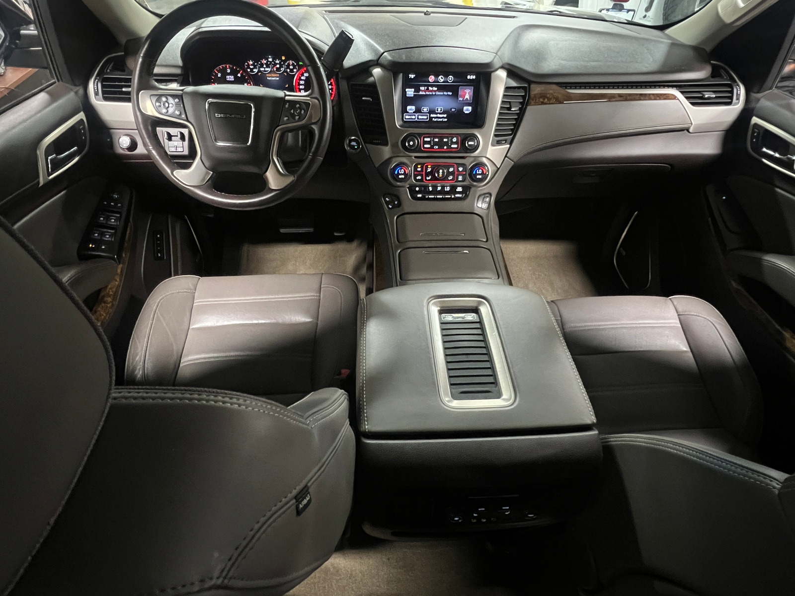 Thumbnail: 2015 GMC Yukon XL - 2