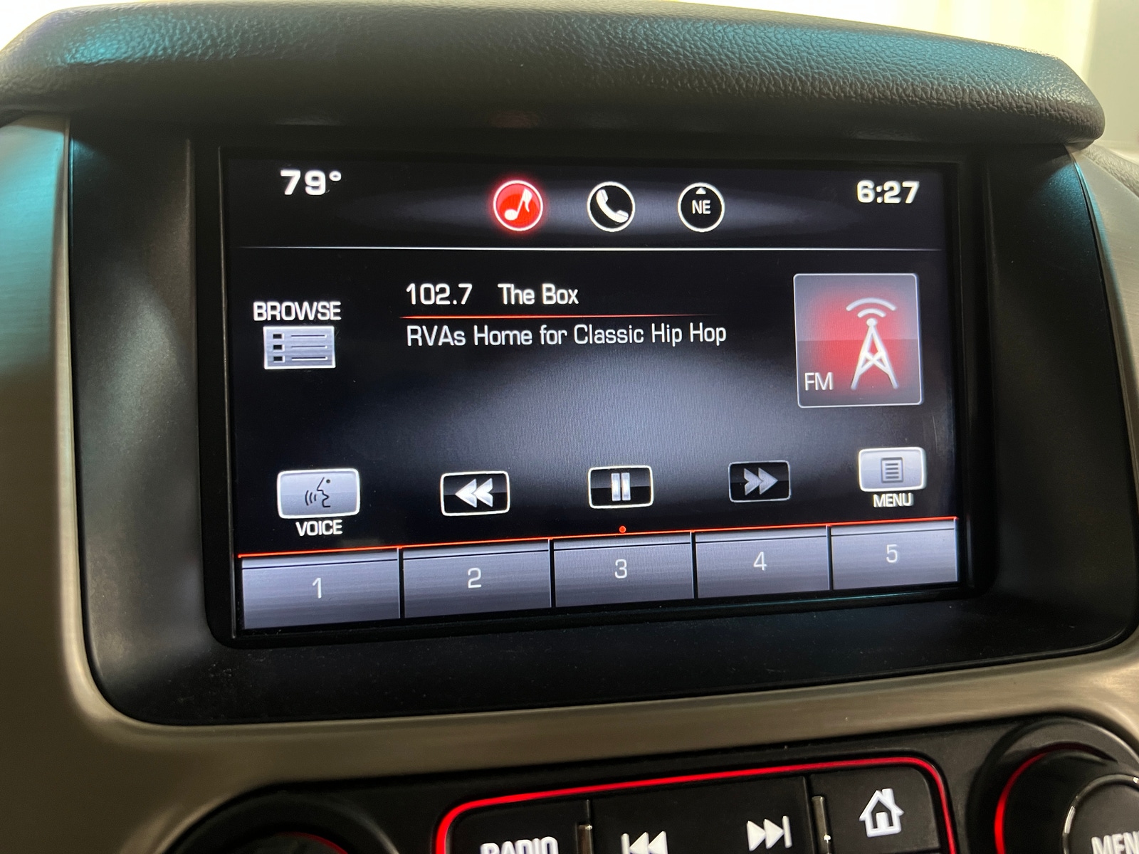 Thumbnail: 2015 GMC Yukon XL - 3