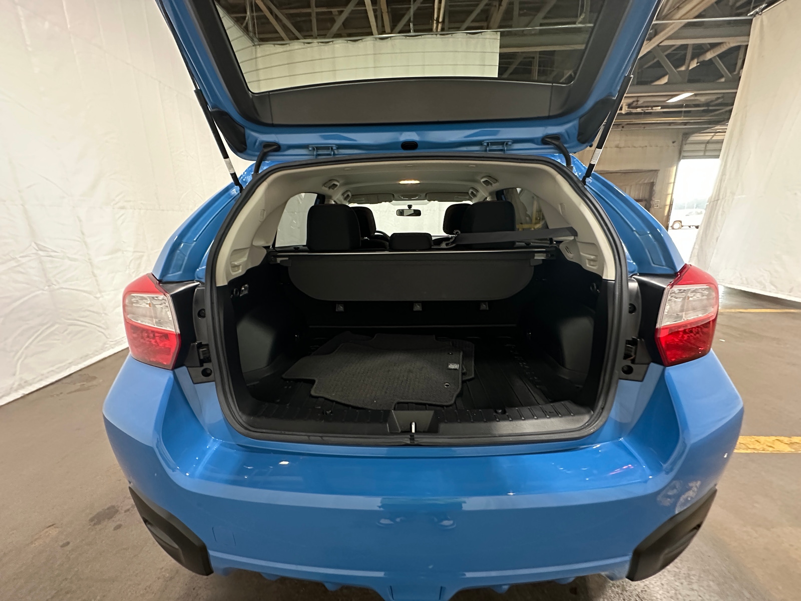 Thumbnail: 2016 Subaru Crosstrek - 7