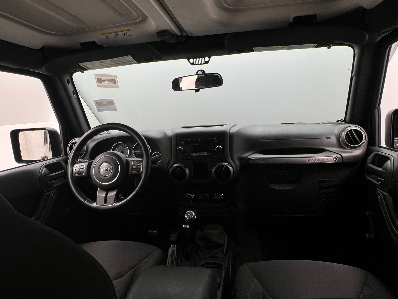 Thumbnail: 2016 Jeep Wrangler - 3