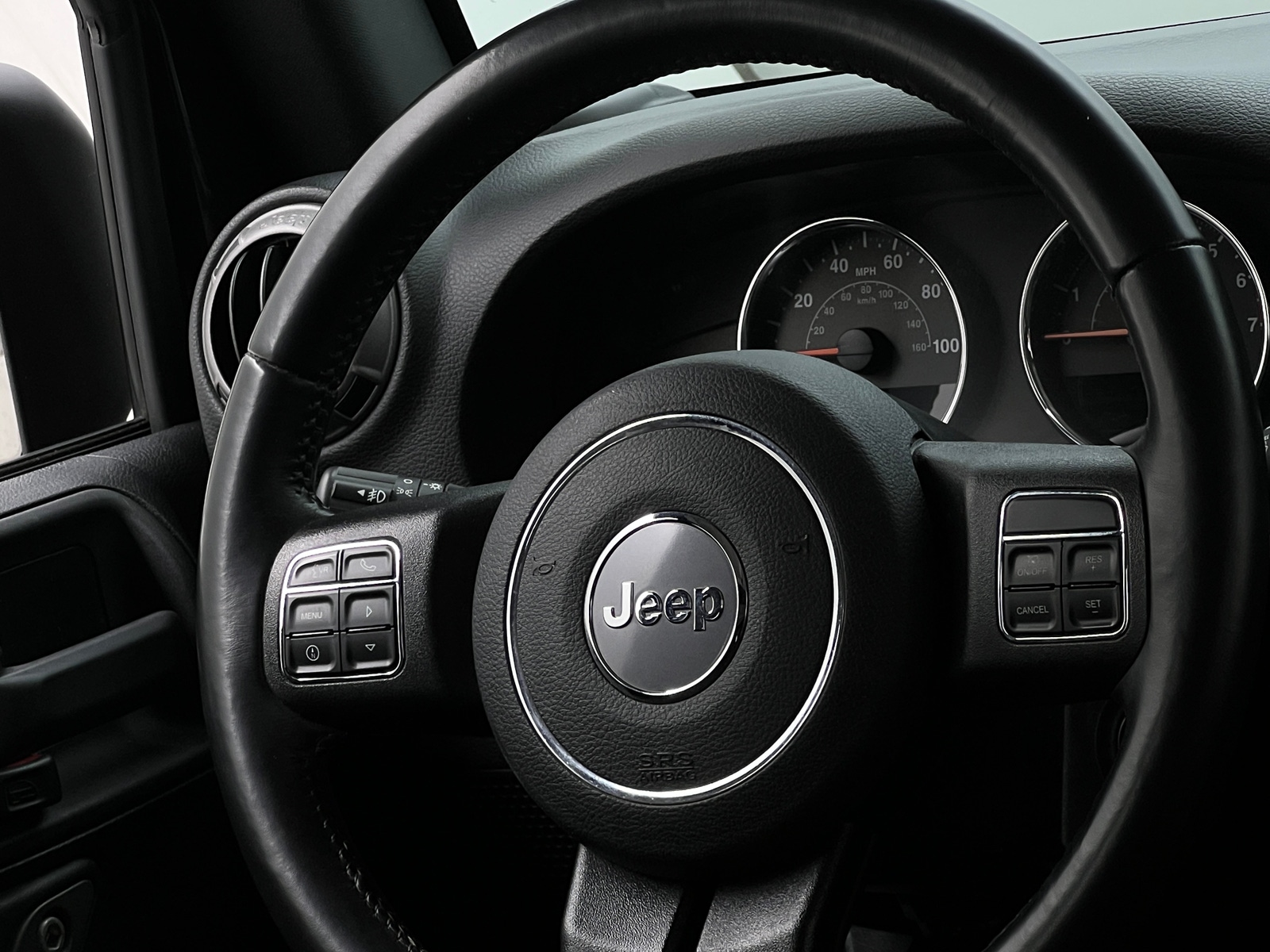 Thumbnail: 2016 Jeep Wrangler - 5