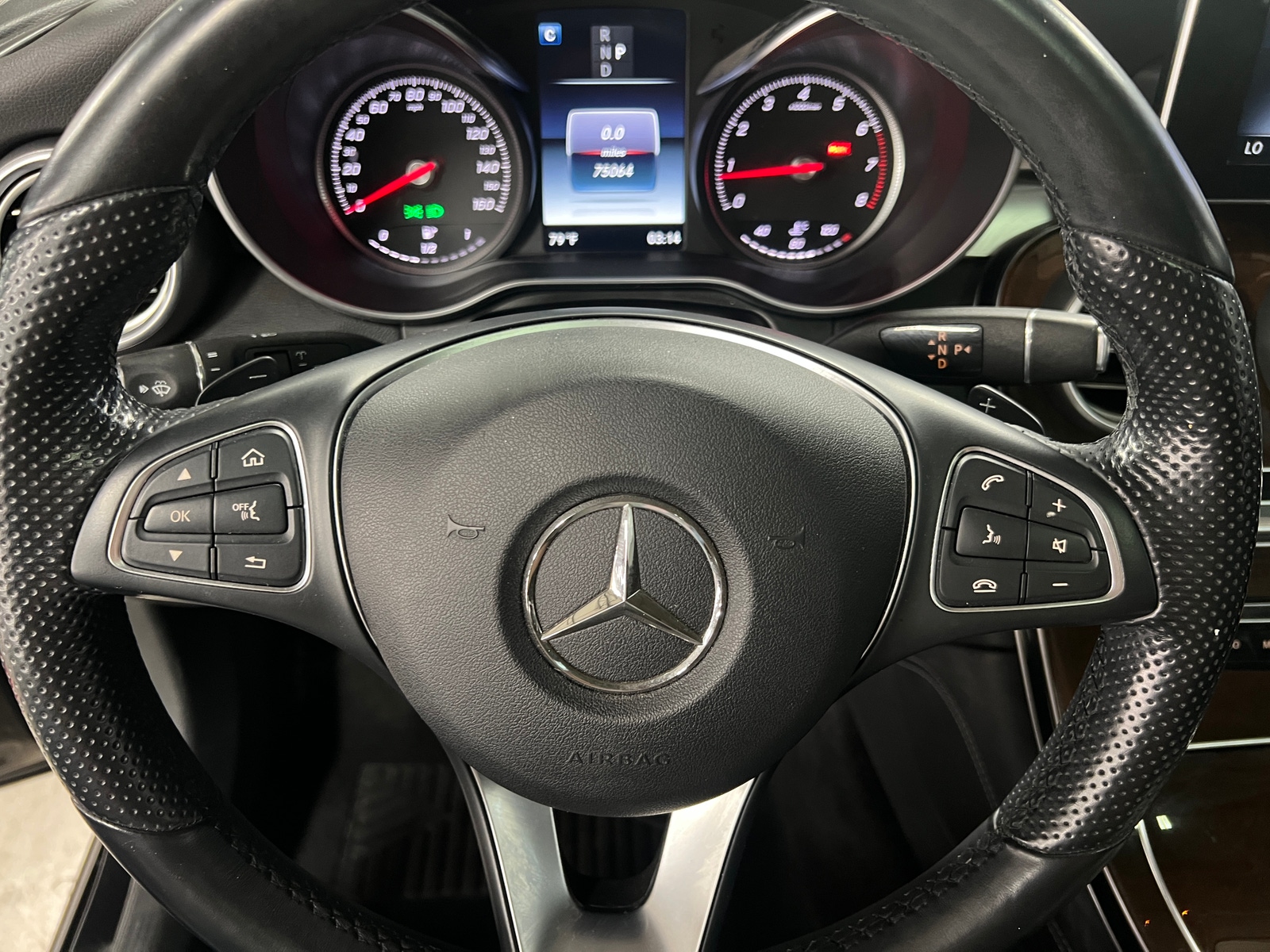 Thumbnail: 2017 Mercedes-Benz GLC - 4