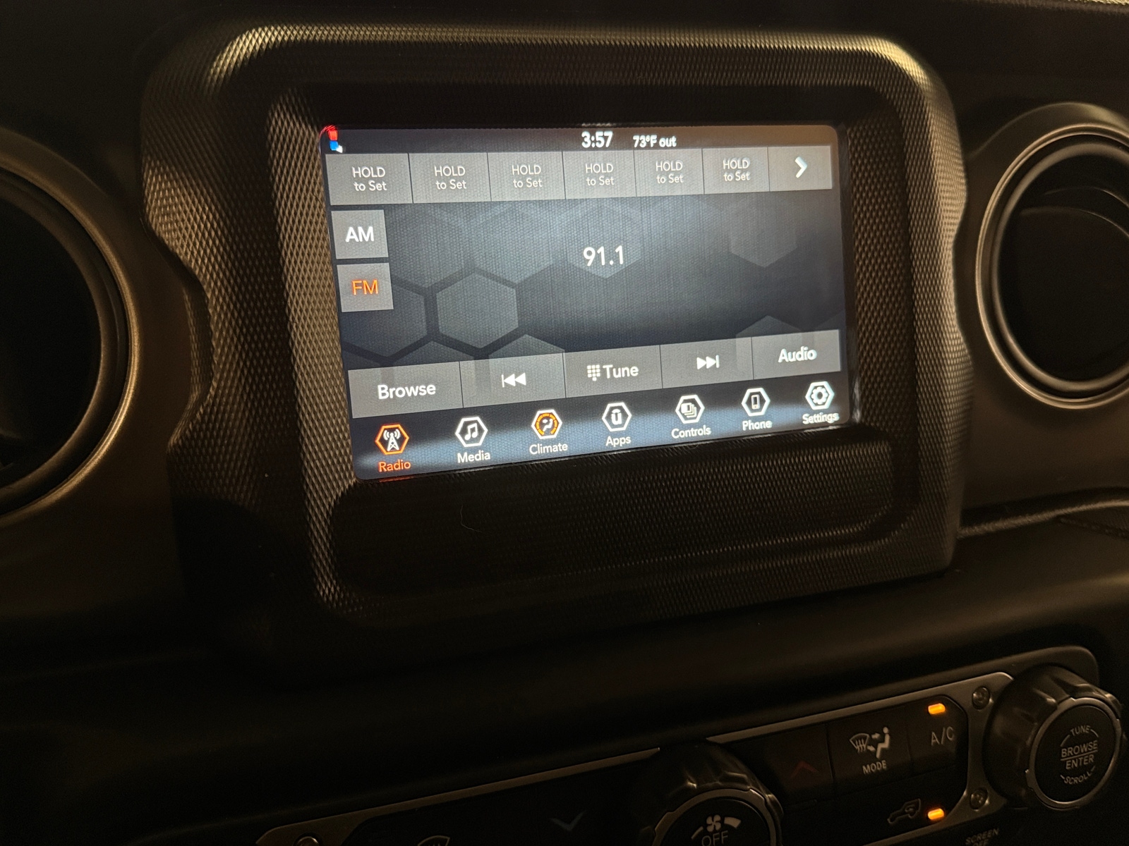Thumbnail: 2023 Jeep Gladiator - 4