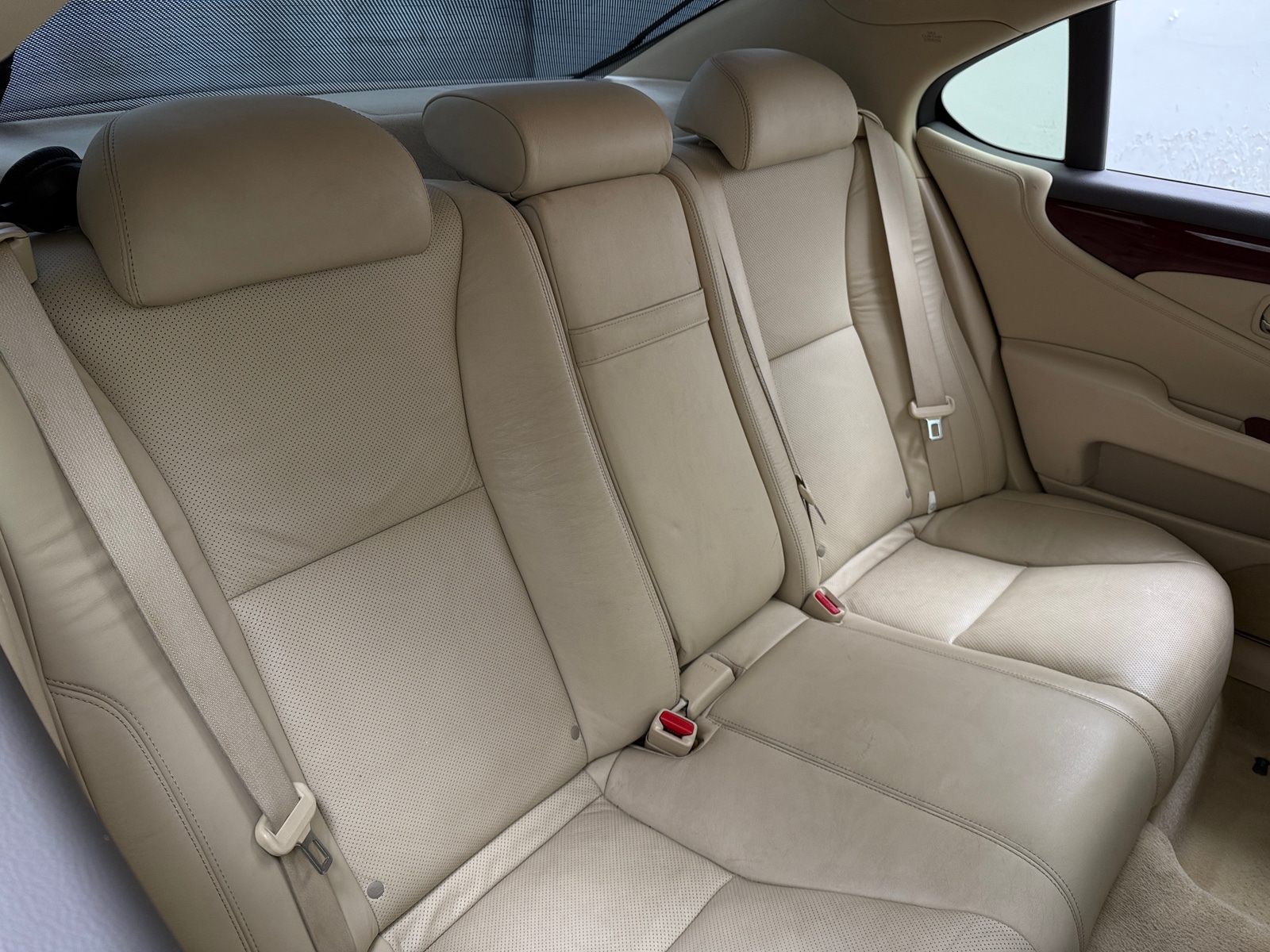 Thumbnail: 2011 Lexus LS - 5