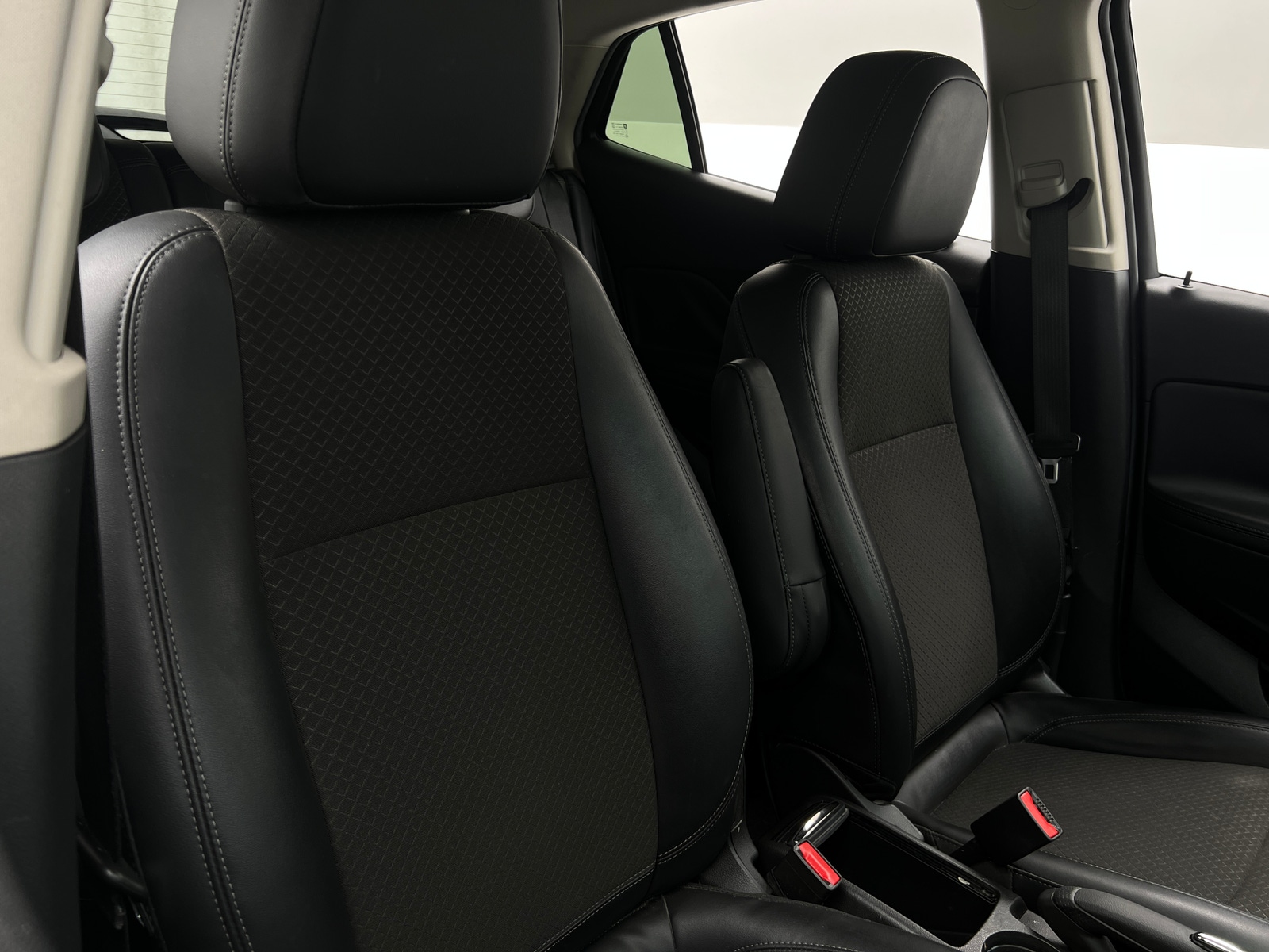 Thumbnail: 2020 Buick Encore - 2