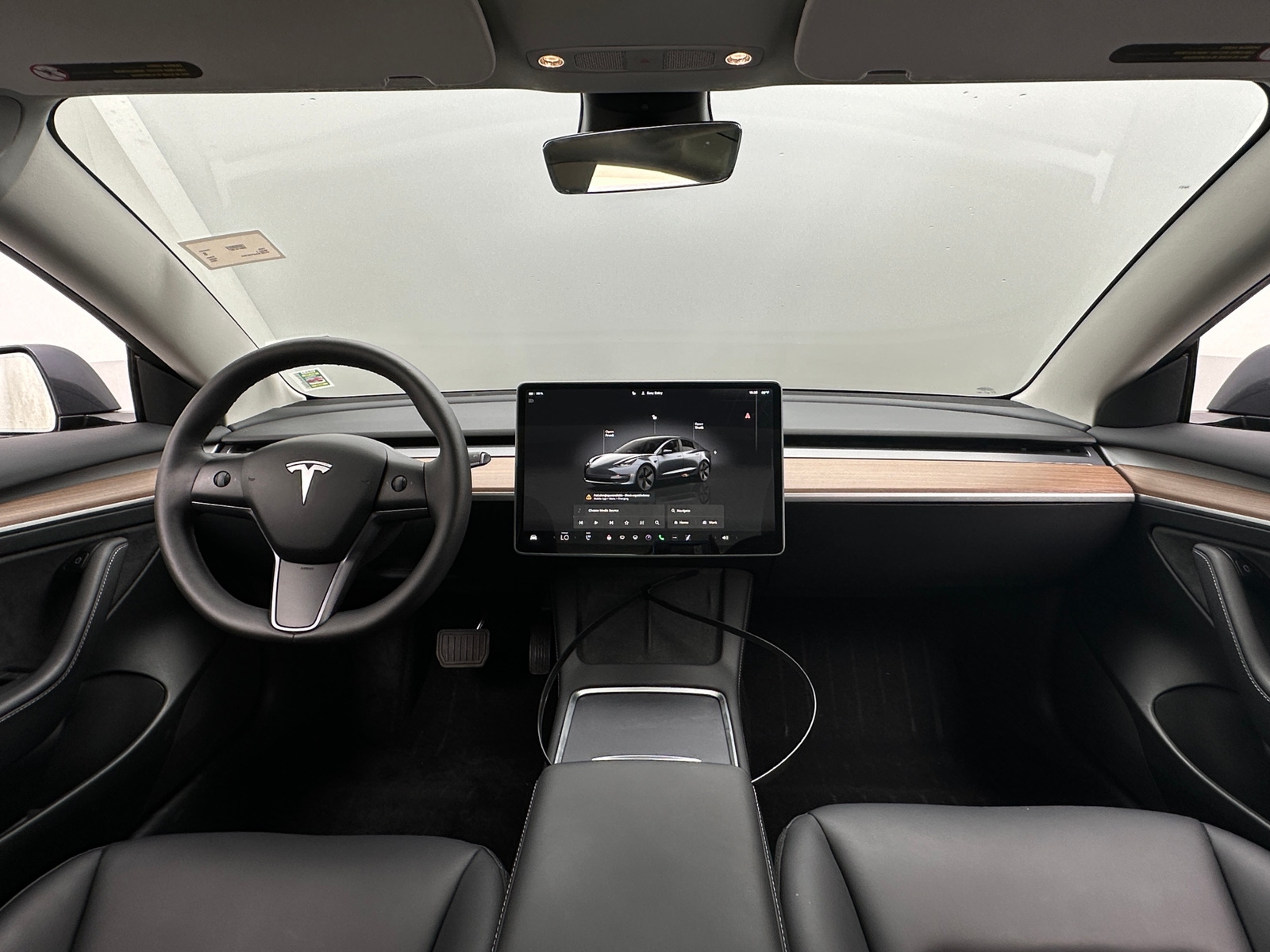 Thumbnail: 2023 Tesla Model 3 - 2