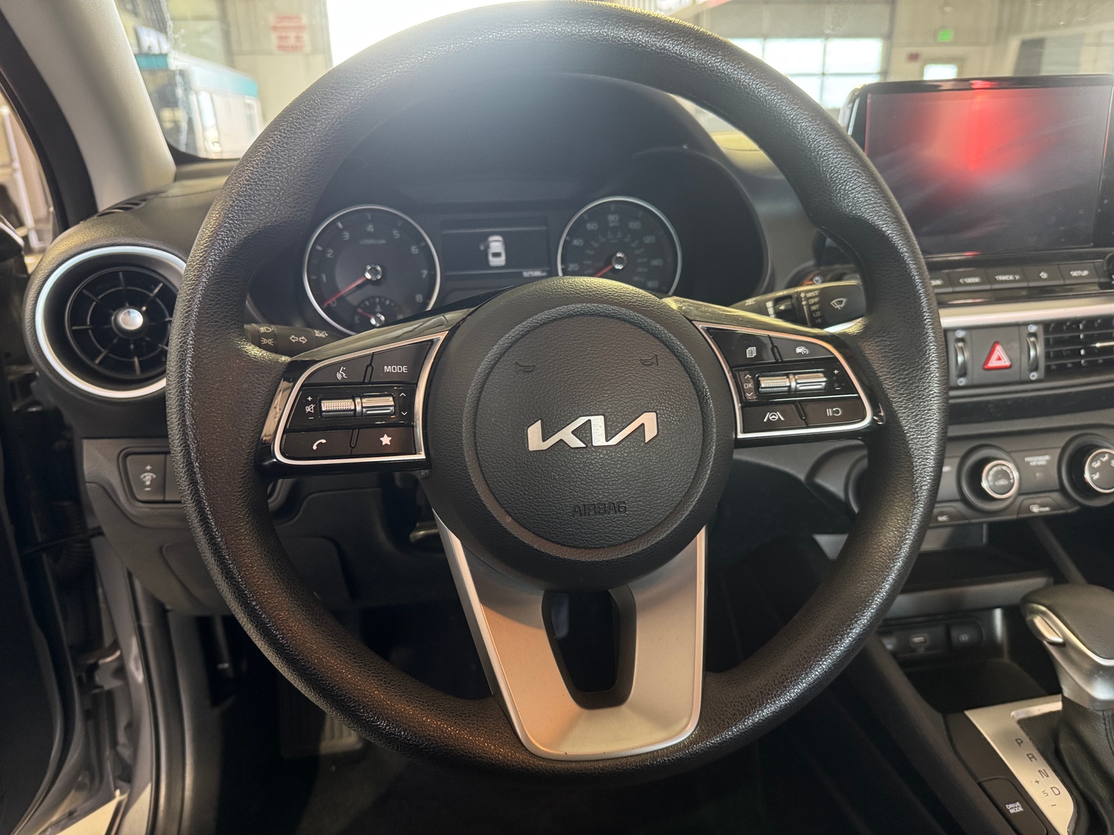 Thumbnail: 2024 Kia Forte - 5