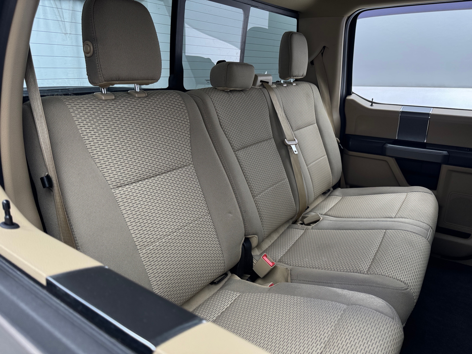 Thumbnail: 2018 Ford Econoline - 6