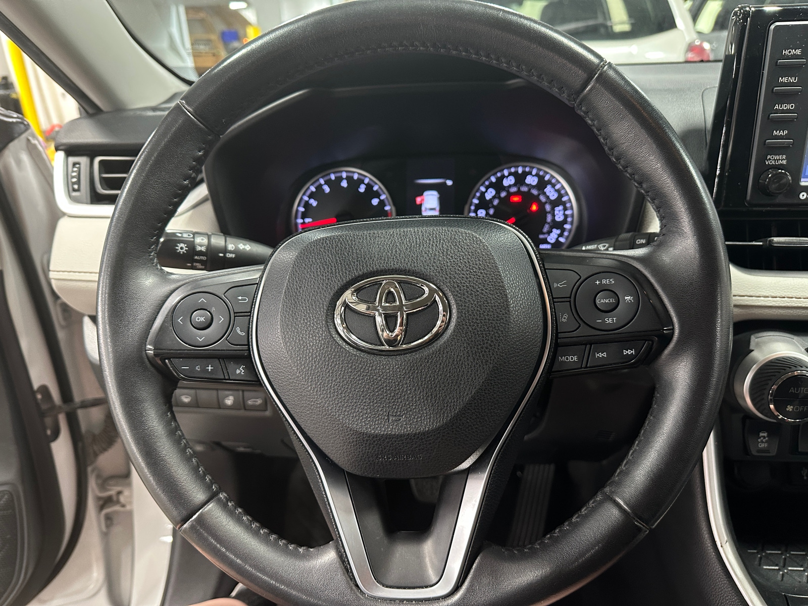 Thumbnail: 2020 Toyota RAV4 - 5