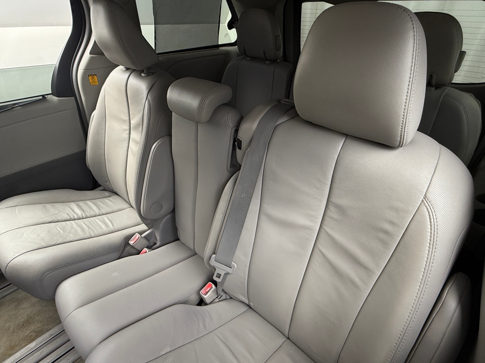 Thumbnail: 2013 Toyota Sienna - 5