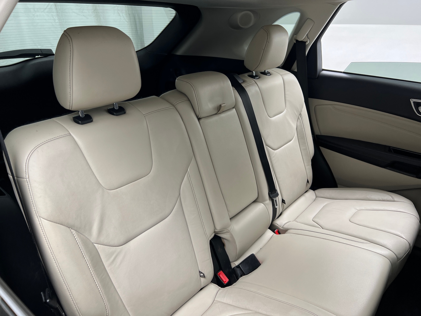 Thumbnail: 2016 Ford Edge - 5
