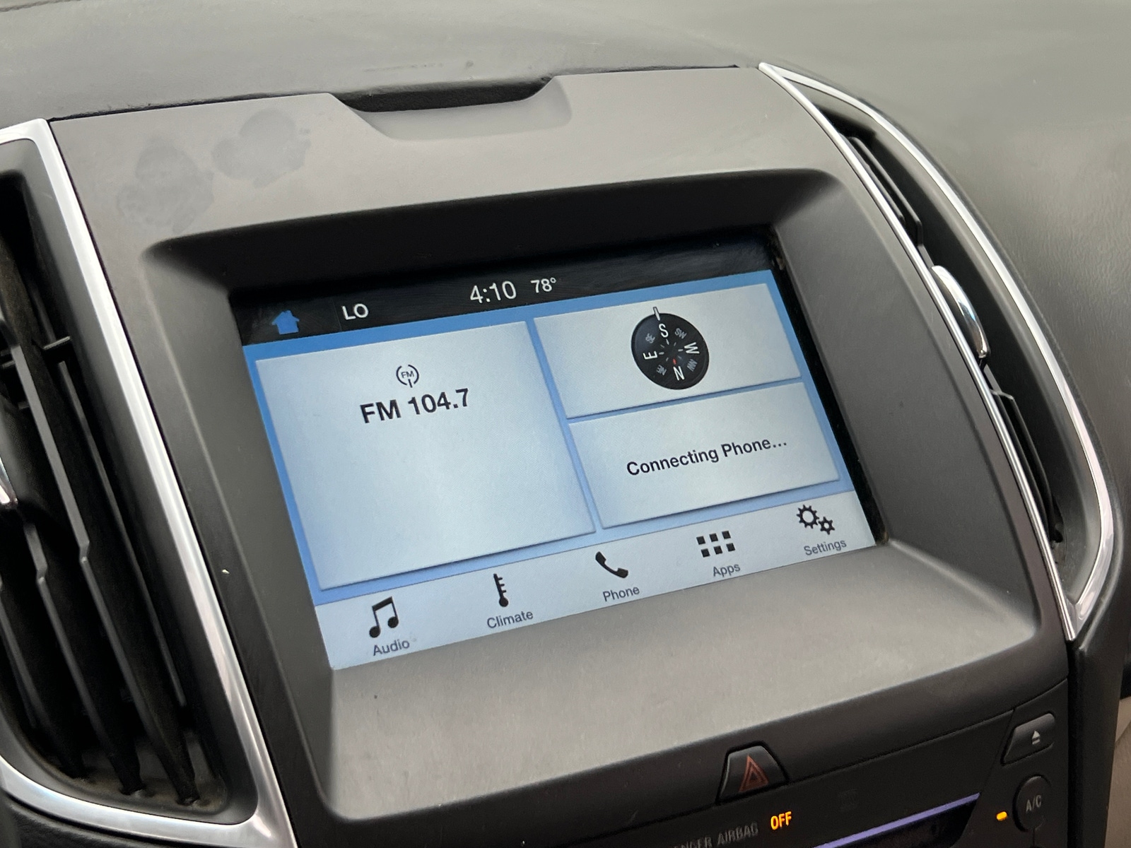 Thumbnail: 2016 Ford Edge - 3