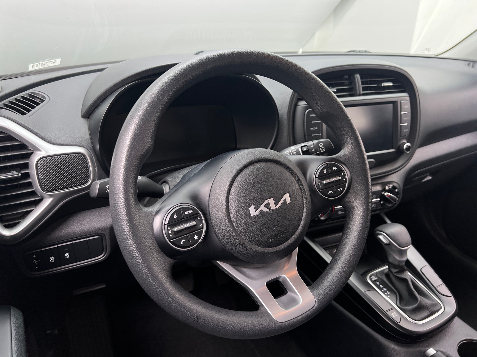 Thumbnail: 2023 Kia Soul - 5