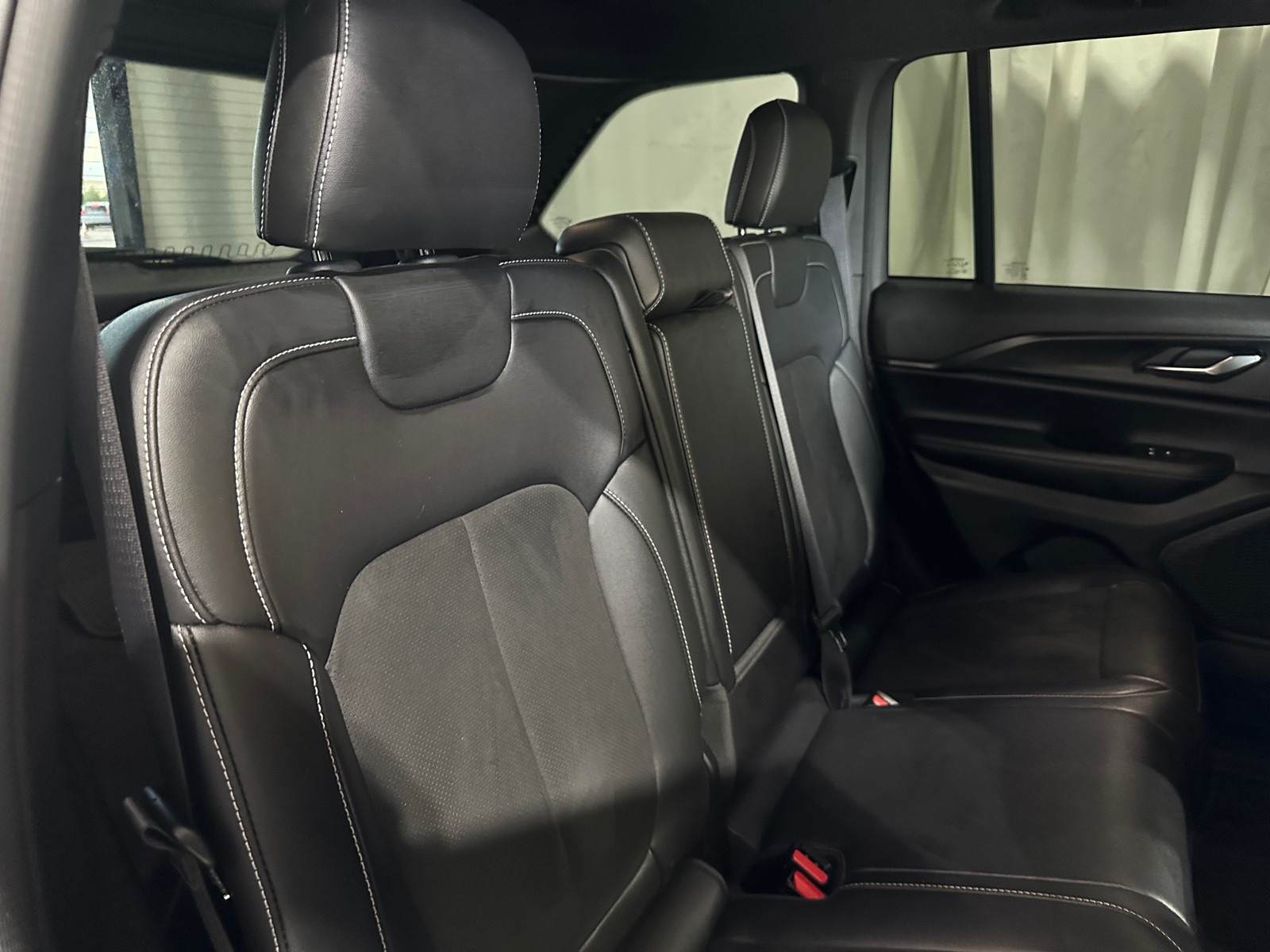 Thumbnail: 2024 Jeep Grand Cherokee - 5