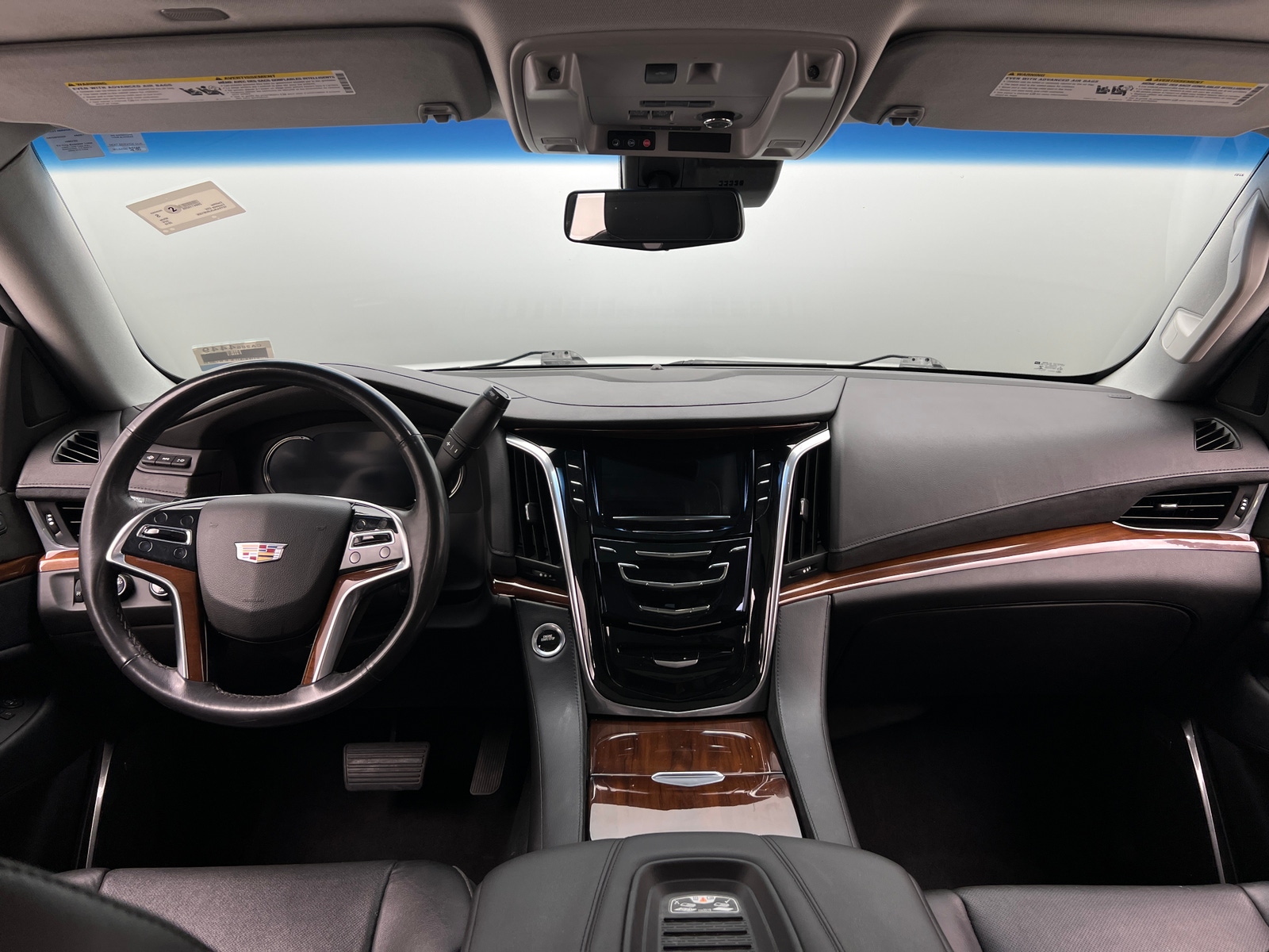 Thumbnail: 2018 Cadillac Escalade - 2