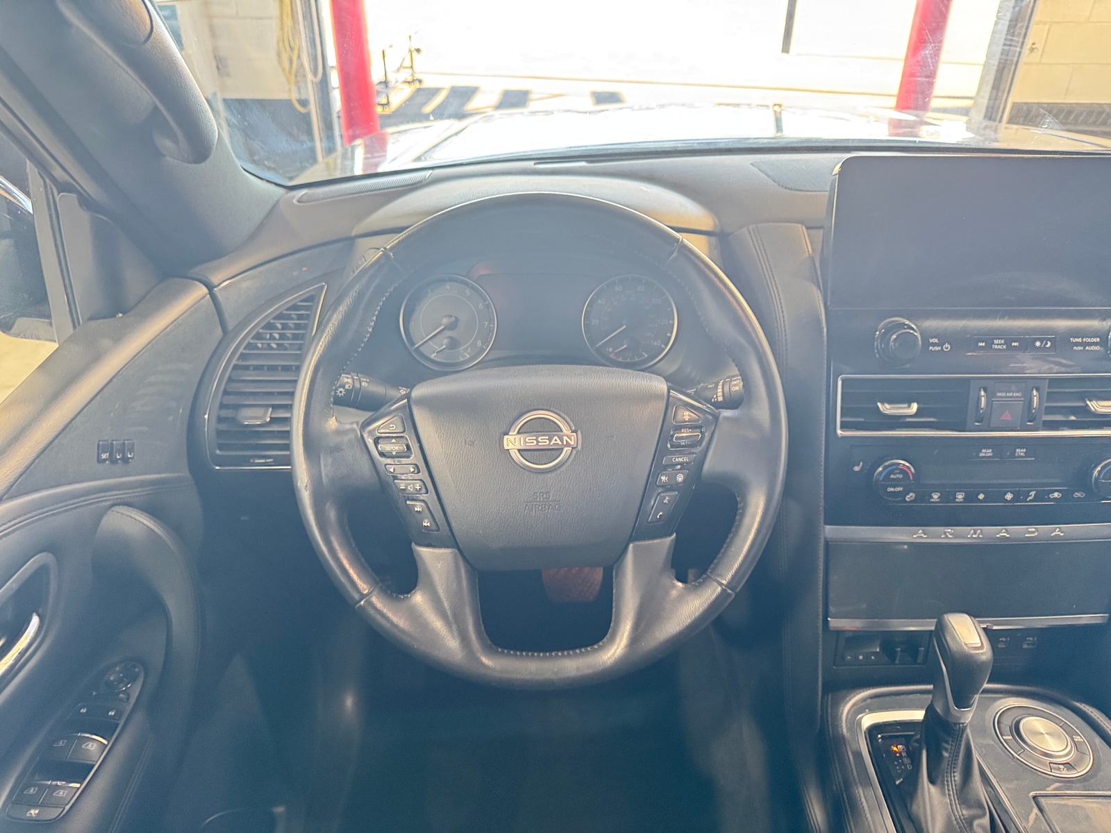 Thumbnail: 2022 Nissan Armada - 4