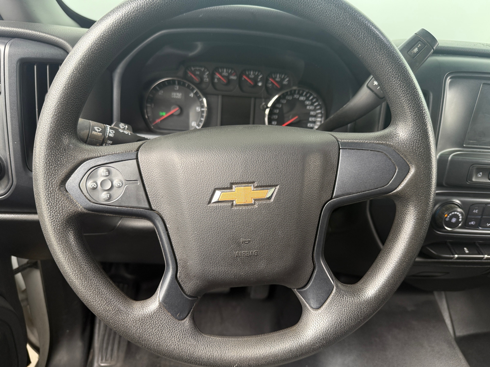 Thumbnail: 2018 Chevrolet Silverado 1500 - 5