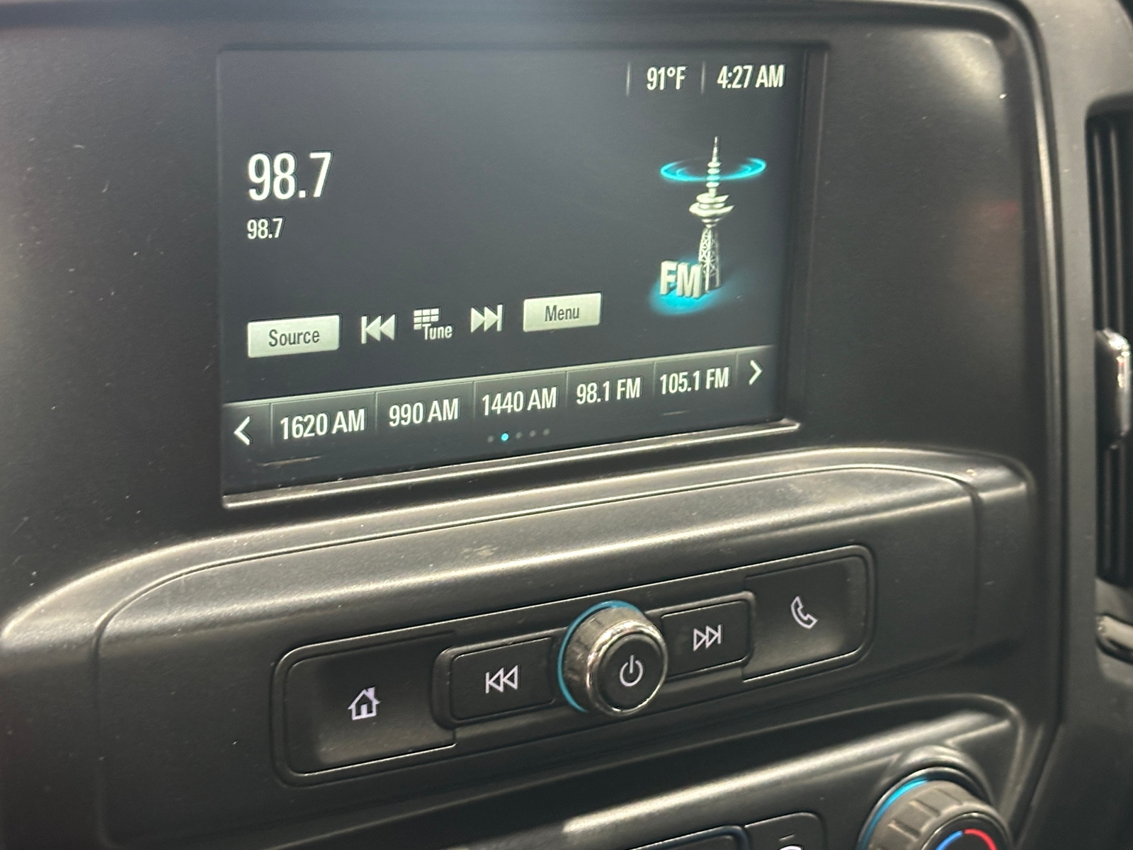 Thumbnail: 2018 Chevrolet Silverado 1500 - 4