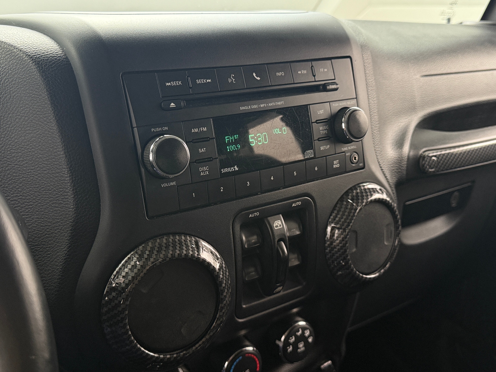 Thumbnail: 2017 Jeep Wrangler - 4
