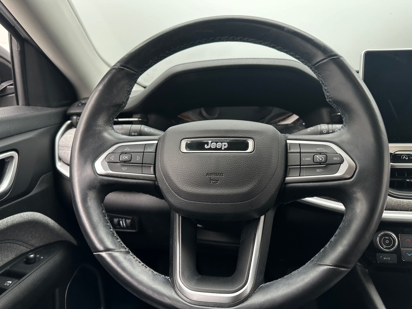 Thumbnail: 2022 Jeep Compass - 5