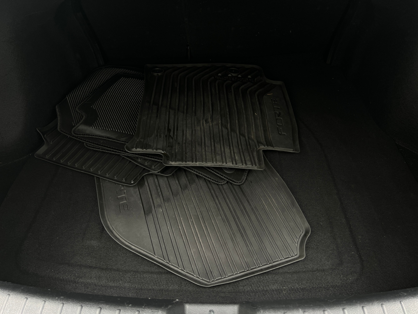 Thumbnail: 2021 Kia Forte - 6