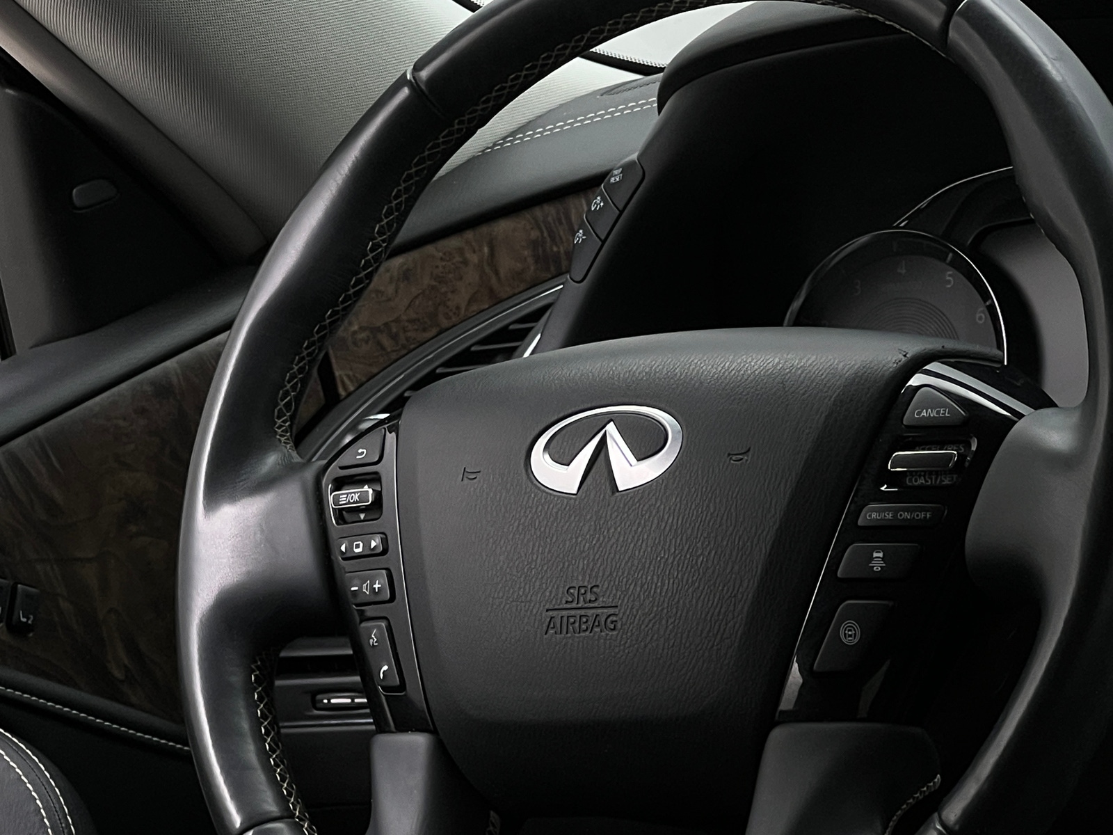 Thumbnail: 2021 INFINITI QX80 - 4