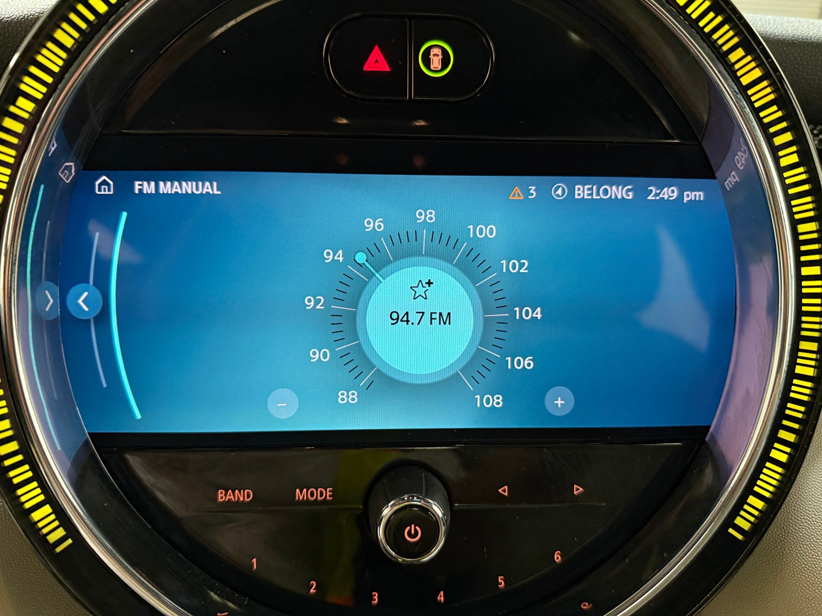 Thumbnail: 2022 MINI Cooper Hardtop - 3