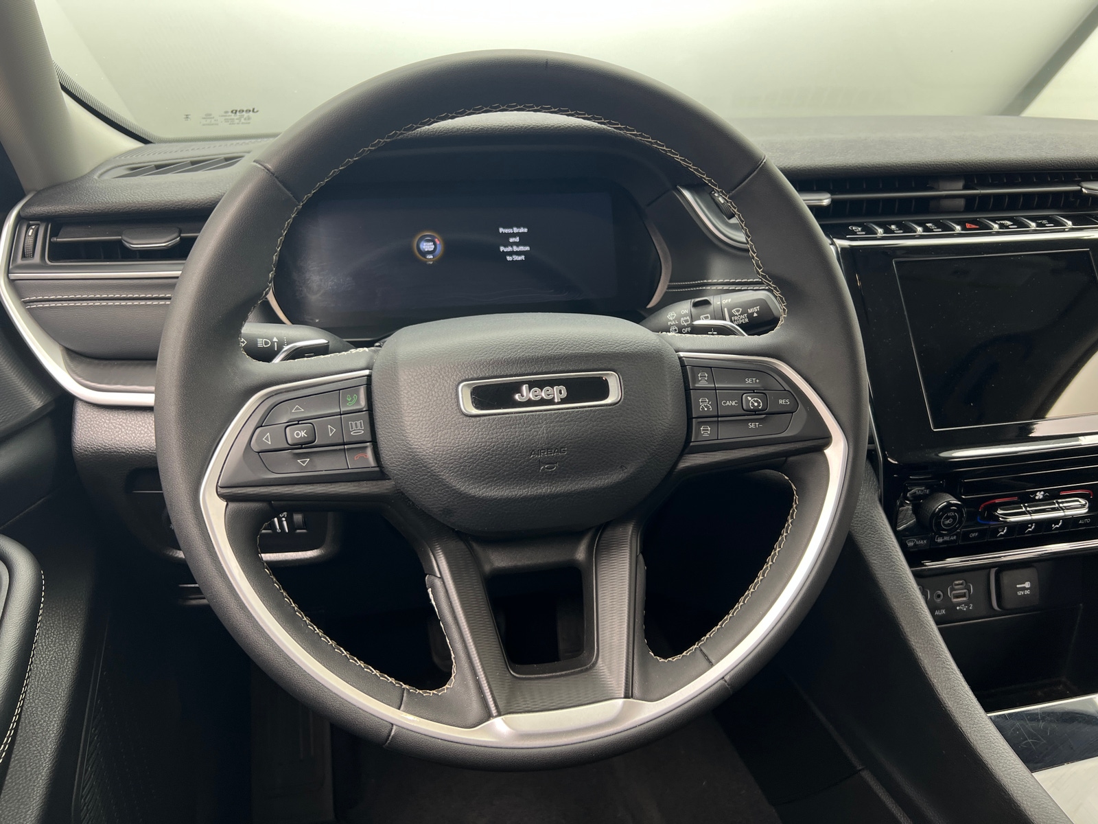 Thumbnail: 2023 Jeep Grand Cherokee - 5