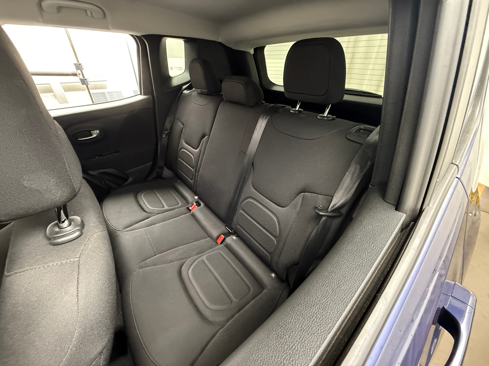 Thumbnail: 2019 Jeep Renegade - 6