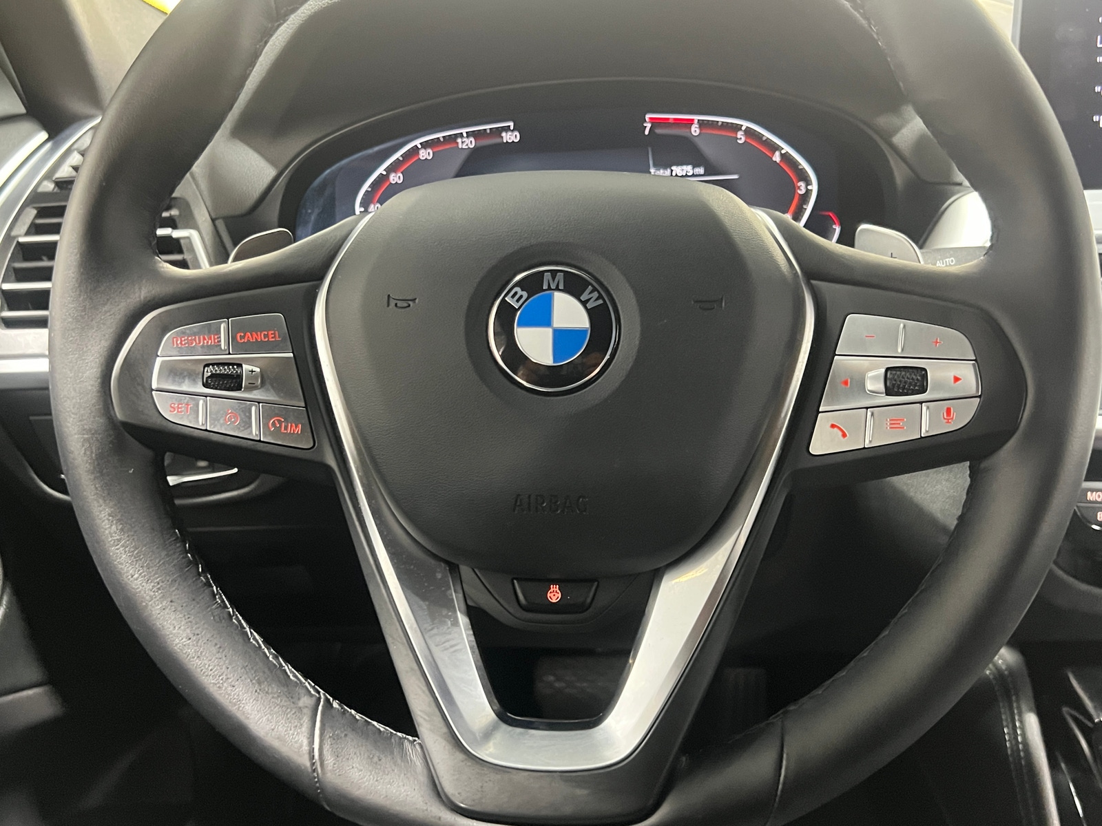 Thumbnail: 2025 BMW X4 - 4