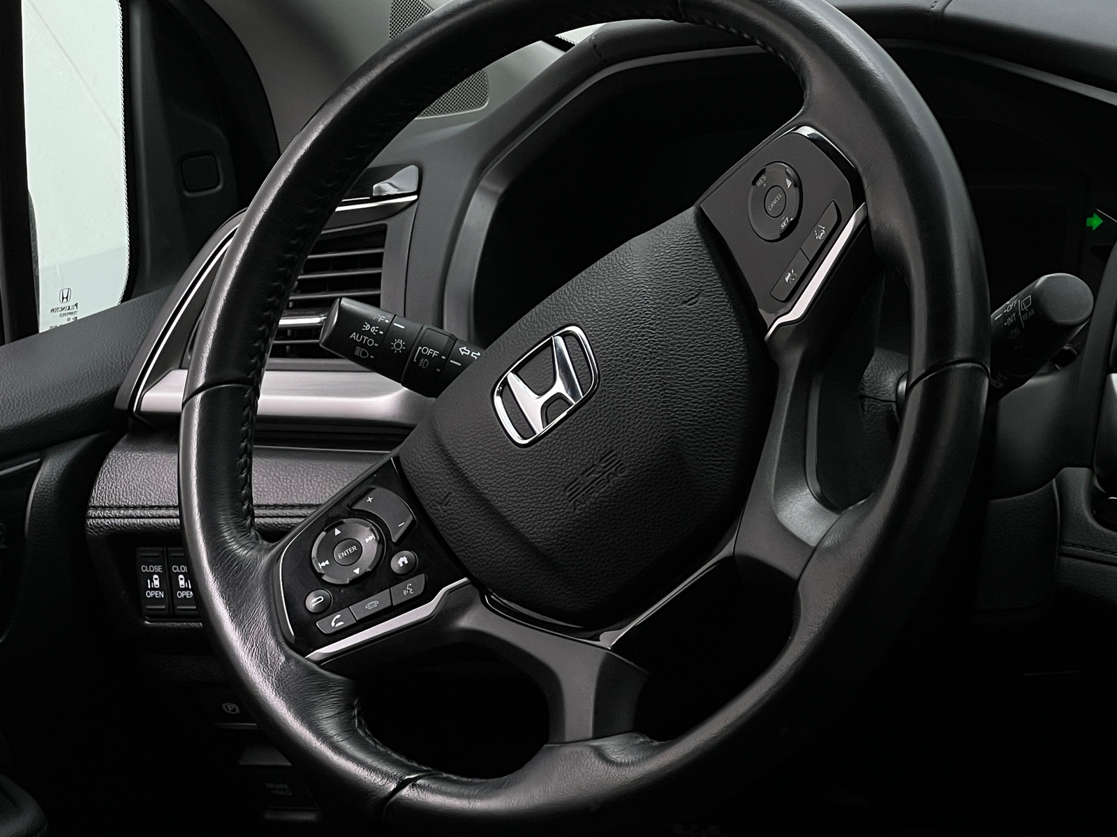 Thumbnail: 2021 Honda Odyssey - 4