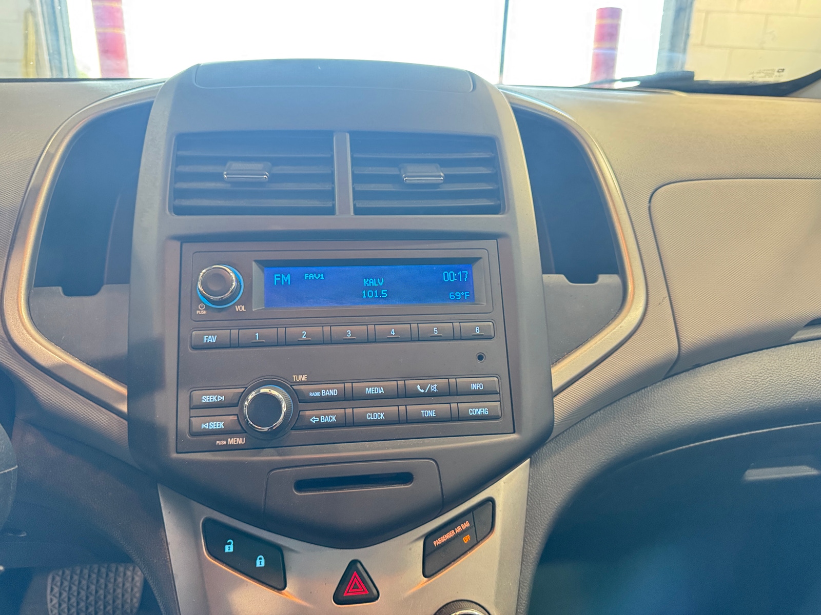 Thumbnail: 2016 Chevrolet Sonic - 4
