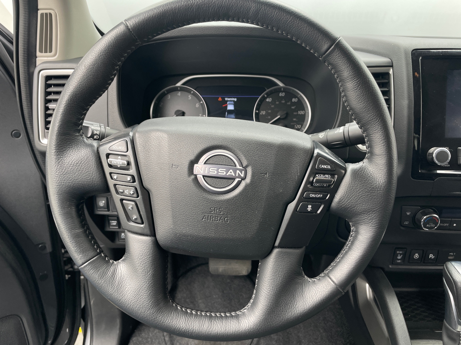 Thumbnail: 2023 Nissan Frontier - 5