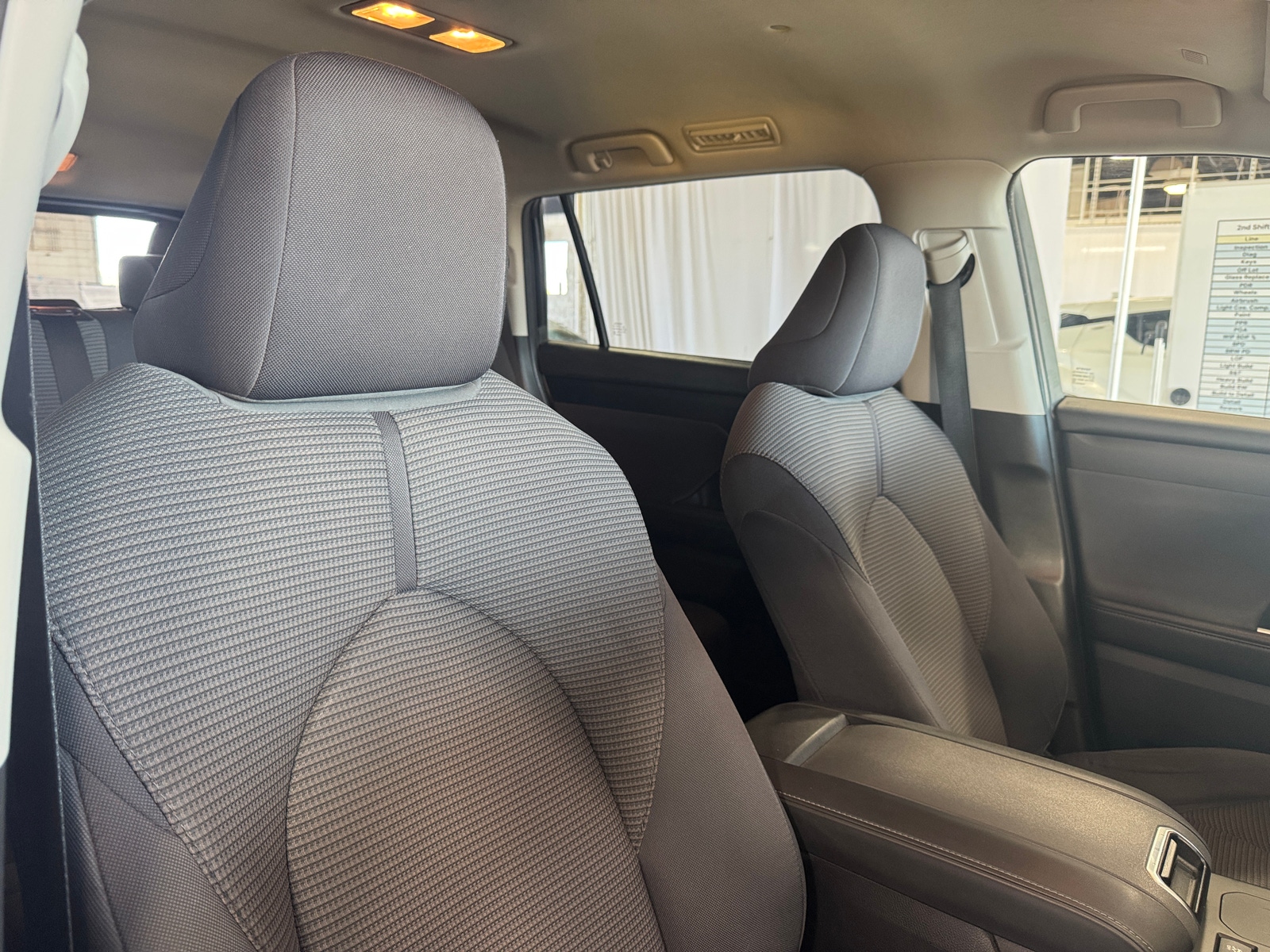 Thumbnail: 2021 Toyota Highlander - 2