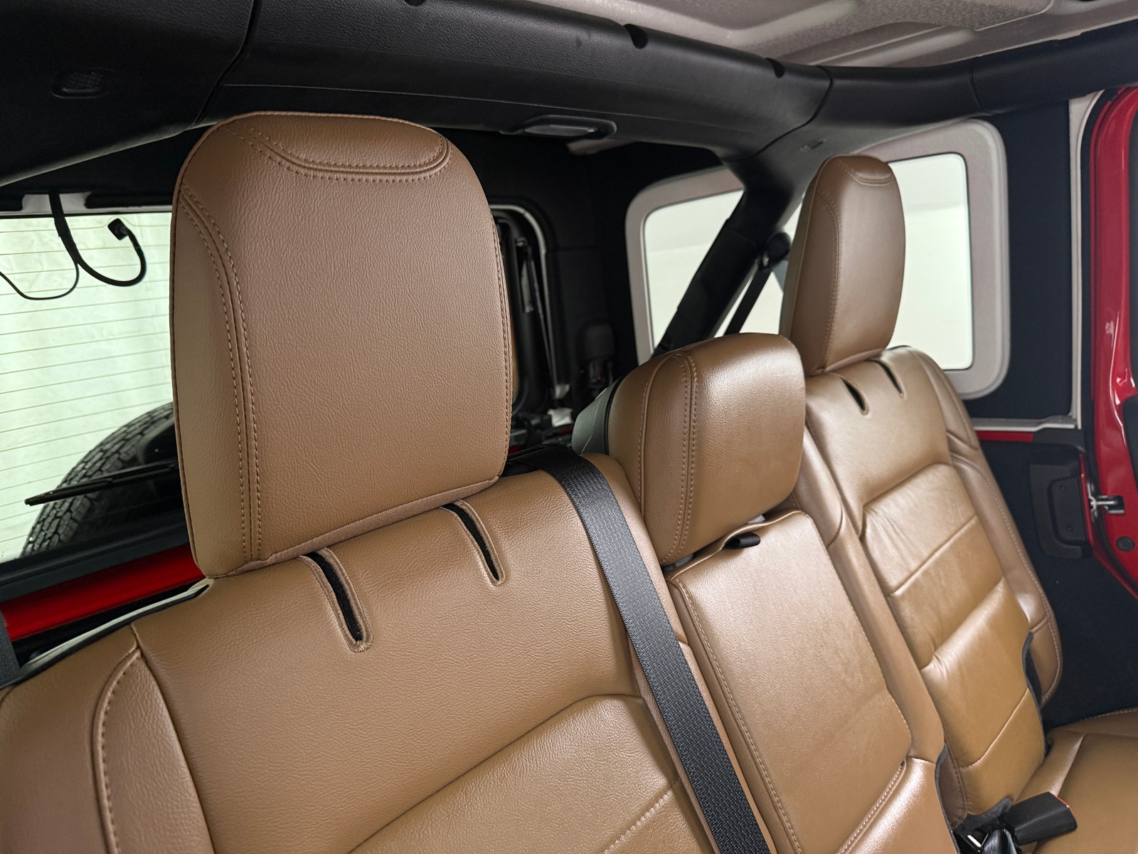 Thumbnail: 2021 Jeep Wrangler - 6