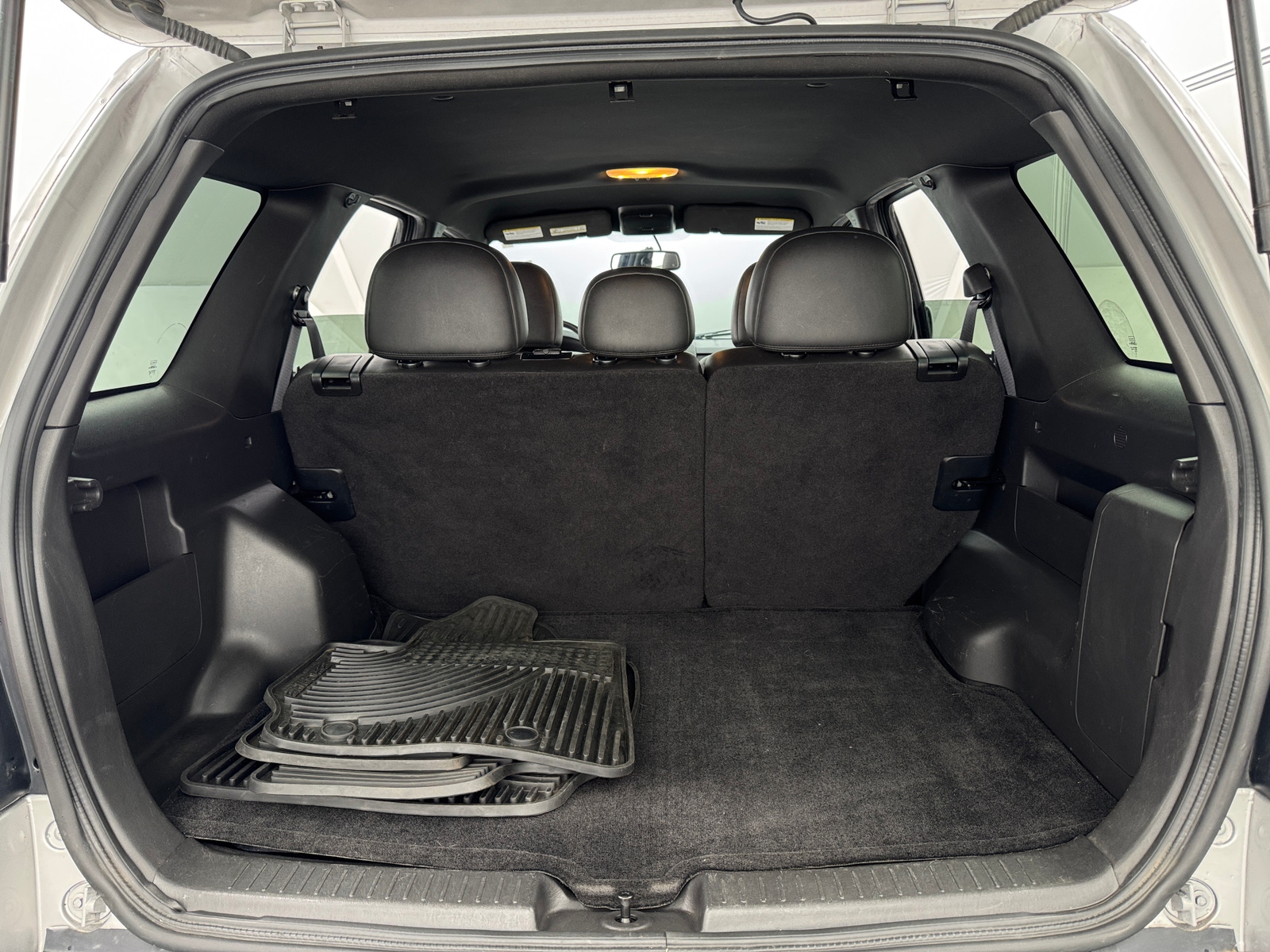 Thumbnail: 2011 Ford Escape - 6