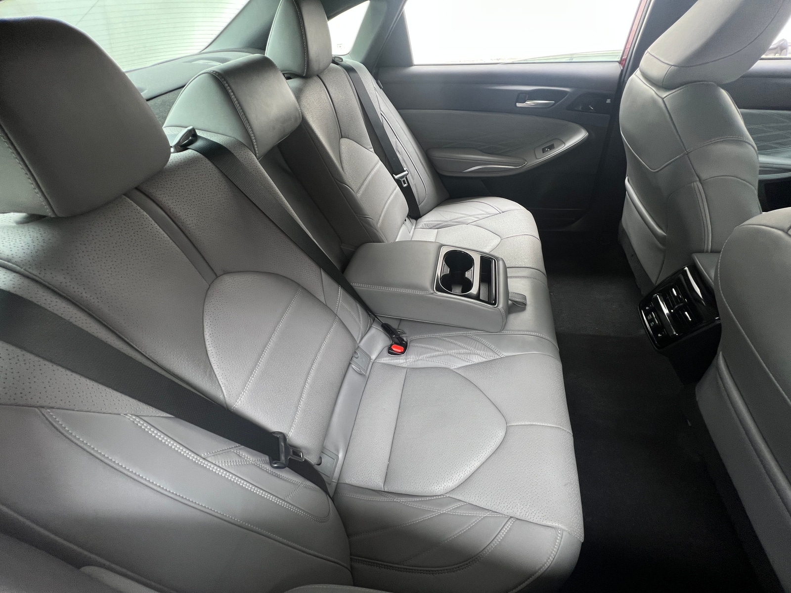 Thumbnail: 2021 Toyota Avalon - 5